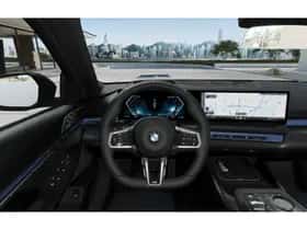 BMW i5 (2026) thumbnail 9