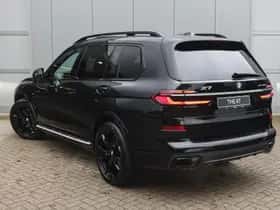 BMW X7 (2026) thumbnail 2
