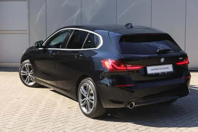 BMW 1-Serie (2022) thumbnail 2