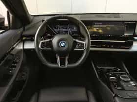 BMW 5-Serie (2025) thumbnail 3
