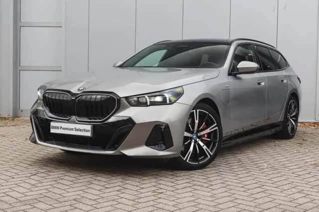 BMW 5-Serie (2025) thumbnail 1