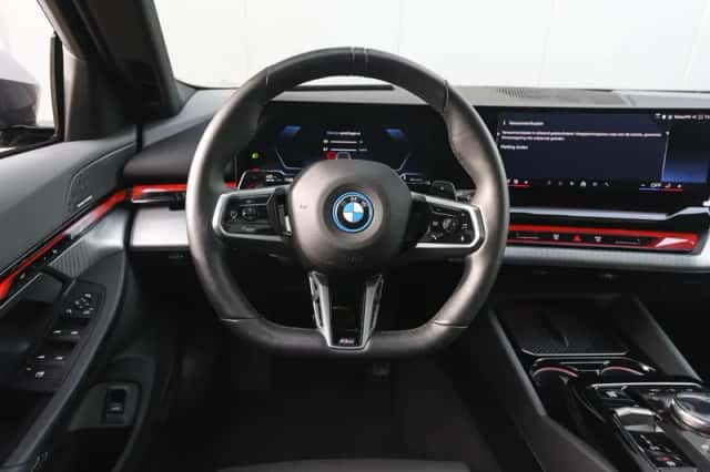 BMW 5-Serie (2025) thumbnail 3
