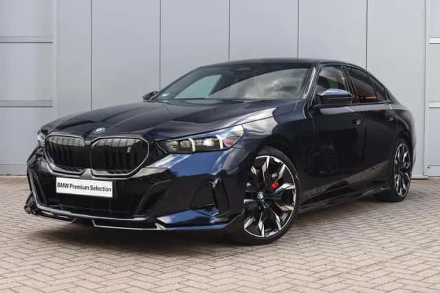 BMW i5 (2025) thumbnail 1