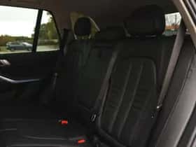 BMW X5 (2020) thumbnail 11