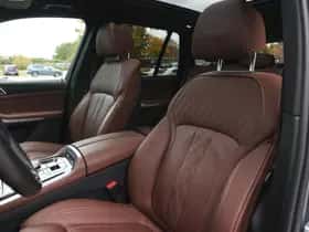 BMW X5 (2024) thumbnail 15
