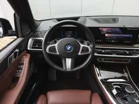 BMW X5 (2024) thumbnail 3
