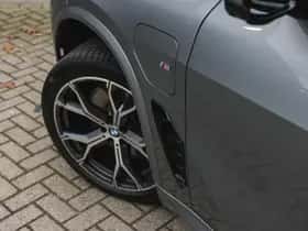 BMW X5 (2024) thumbnail 38