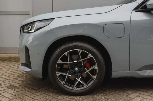 BMW X3 (2025) thumbnail 4