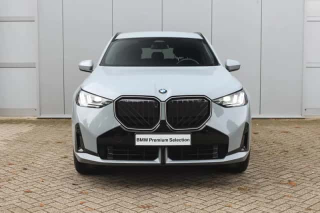 BMW X3 (2025) thumbnail 5