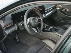 BMW i5 (2026) thumbnail 12