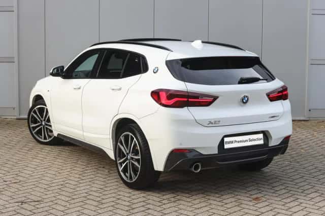 BMW X2 (2020) thumbnail 2
