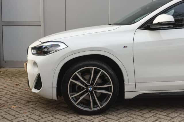 BMW X2 (2020) thumbnail 5