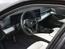 BMW 5-Serie (2025) thumbnail 9