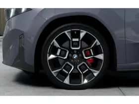 BMW iX3 (2026) thumbnail 6