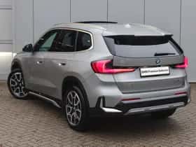 BMW iX1 (2025) thumbnail 2