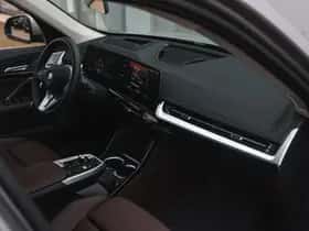 BMW iX1 (2025) thumbnail 11