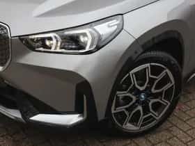 BMW iX1 (2025) thumbnail 32
