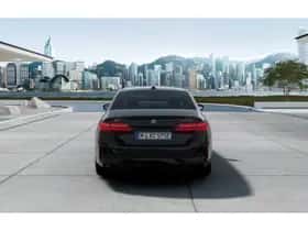 BMW i5 (2026) thumbnail 4