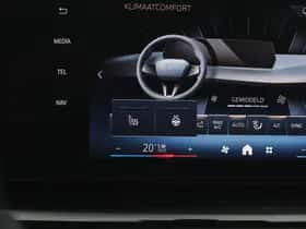 BMW iX1 (2025) thumbnail 17