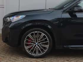 BMW iX1 (2025) thumbnail 5