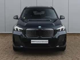 BMW iX1 (2025) thumbnail 6