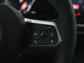 BMW iX2 (2025) thumbnail 16