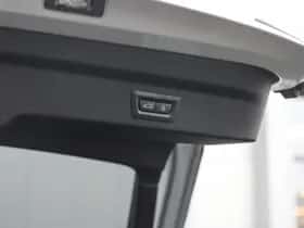 BMW iX2 (2025) thumbnail 36