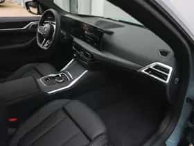 BMW i4 (2025) thumbnail 13