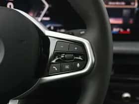 BMW i4 (2025) thumbnail 18