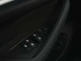 BMW i4 (2025) thumbnail 10