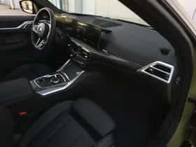 BMW i4 (2026) thumbnail 11