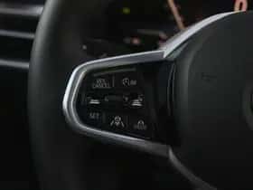 BMW i4 (2026) thumbnail 13
