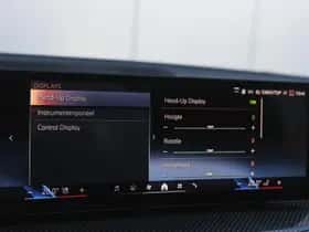BMW i4 (2026) thumbnail 23