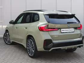 BMW iX1 (2026) thumbnail 2