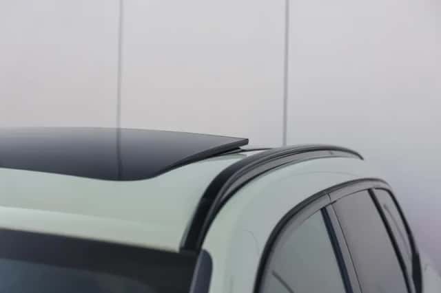BMW iX1 (2026) thumbnail 4