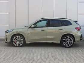 BMW iX1 (2026) thumbnail 8