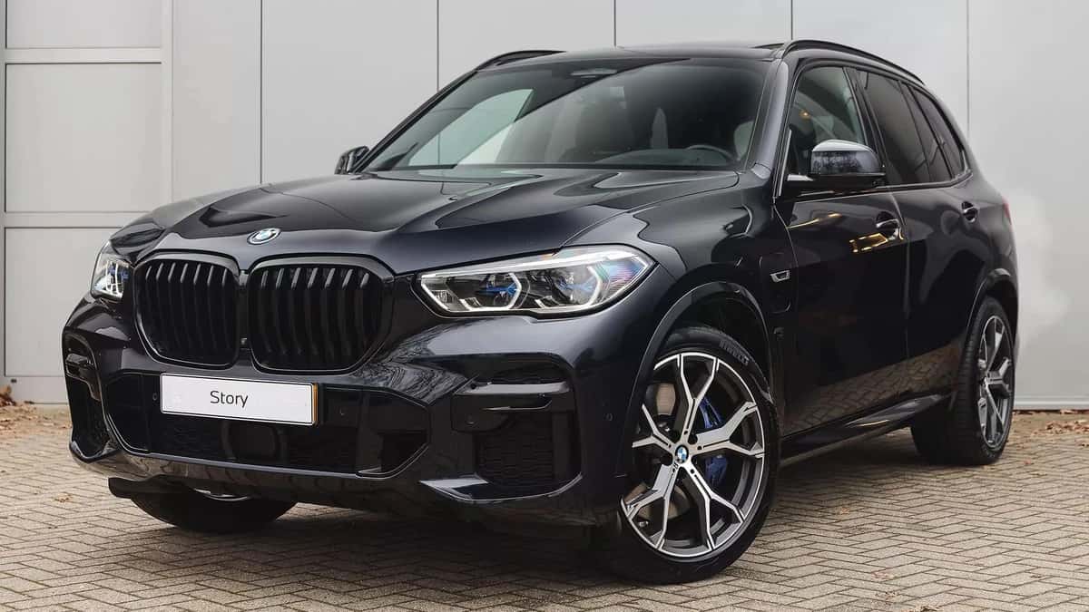 BMW X5 (2022) — foto 1