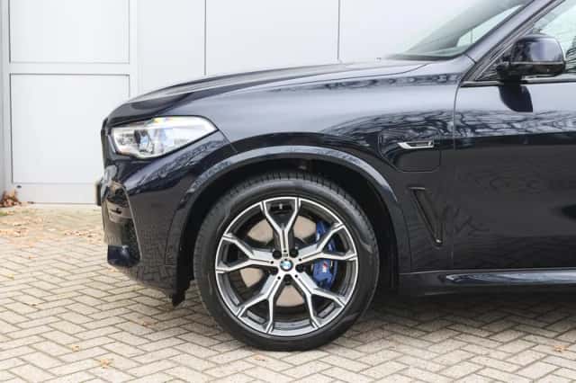 BMW X5 (2022) thumbnail 5