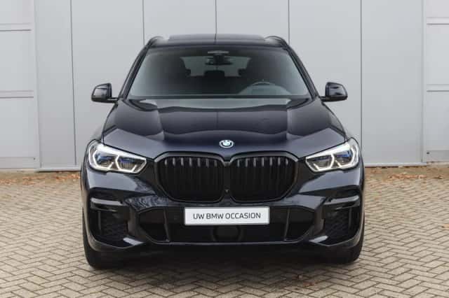 BMW X5 (2022) thumbnail 6