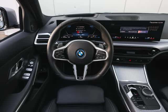 BMW 3-Serie (2025) thumbnail 3