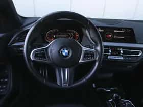 BMW 1-Serie (2022) thumbnail 3