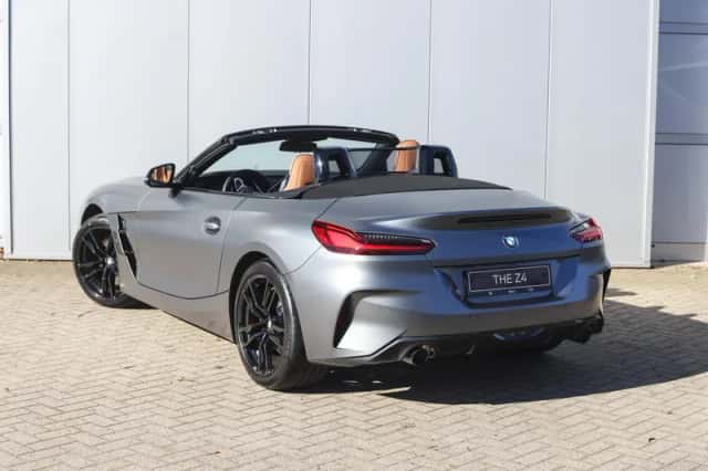 BMW Z4 (2026) thumbnail 2