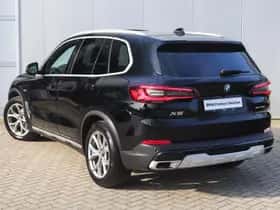 BMW X5 (2022) thumbnail 2