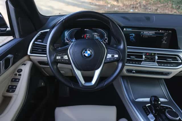 BMW X5 (2022) thumbnail 3