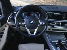 BMW X5 (2022) thumbnail 3