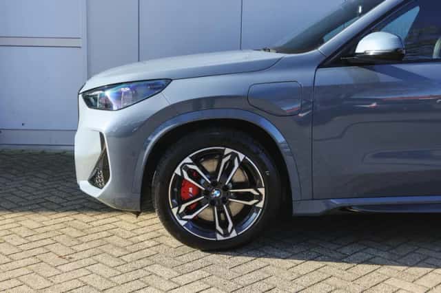 BMW X1 (2025) thumbnail 5