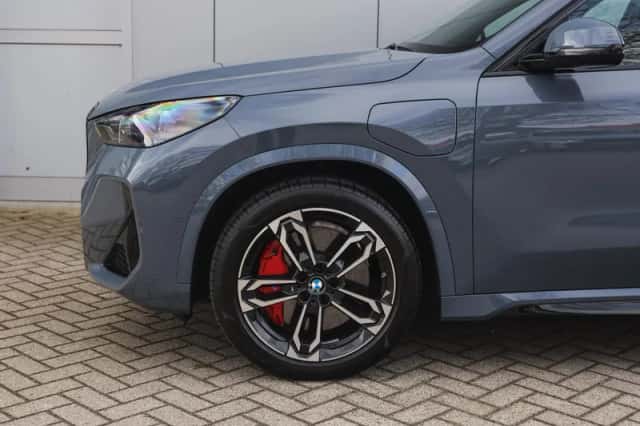 BMW X1 (2025) thumbnail 5