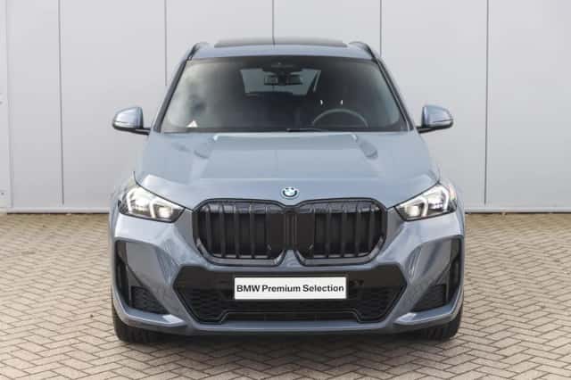 BMW X1 (2025) thumbnail 6