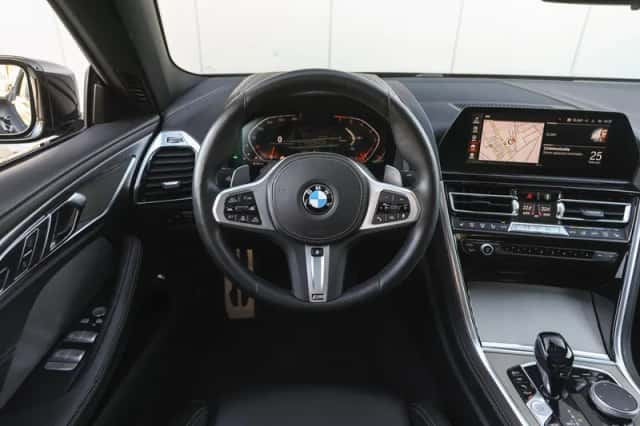 BMW 8-Serie (2021) thumbnail 3