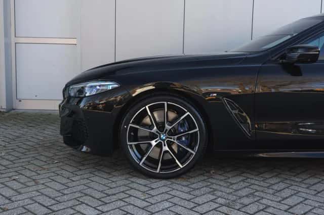 BMW 8-Serie (2021) thumbnail 5